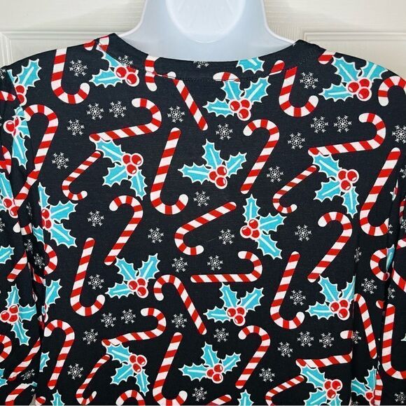 Modcloth Winning Them Over Short Sleeve Holiday Top Black Candy Cane 1X NWT - Picture 8 of 11